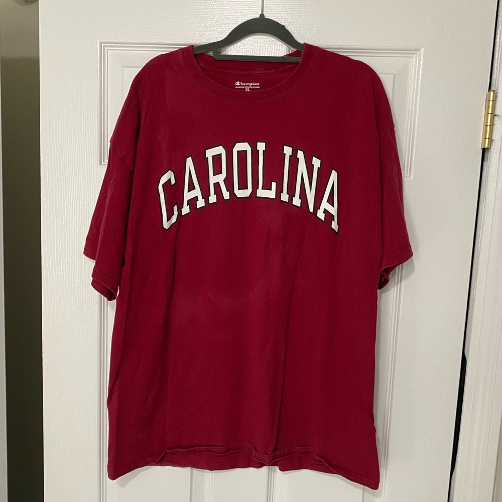 Champion Carolina Men’s T-Shirt (SIZE XL)